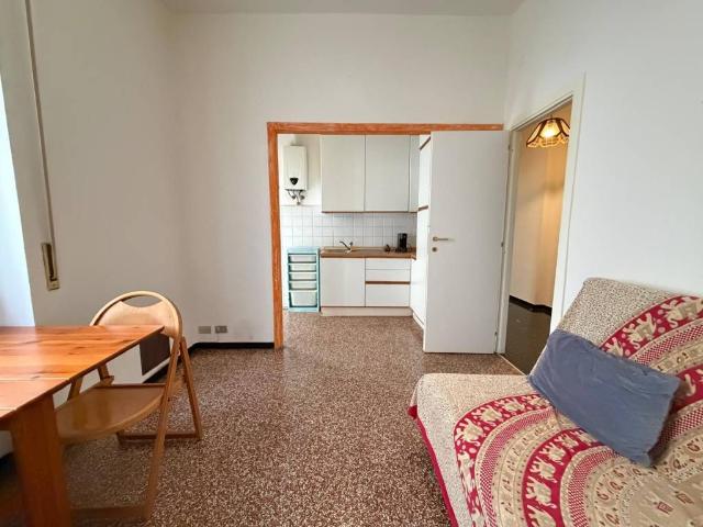 Appartamento in vendita a Chiappeto, Genova
