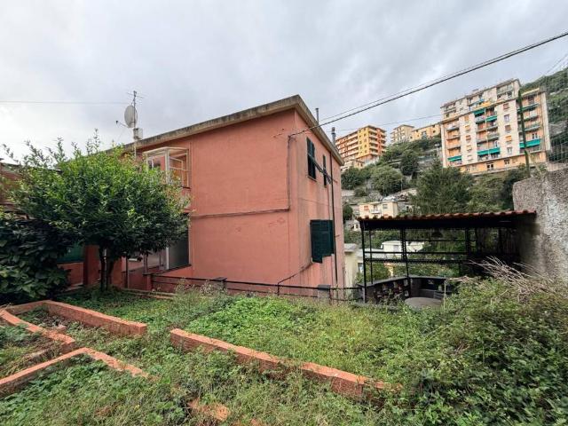 Appartamento in vendita a Costa dei Ratti, Genova