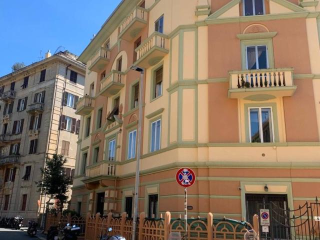 Appartamento in vendita a Centro Est, Serra Riccò