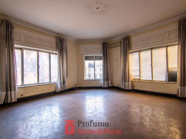 Appartamento in vendita a Centro Est, Serra Riccò