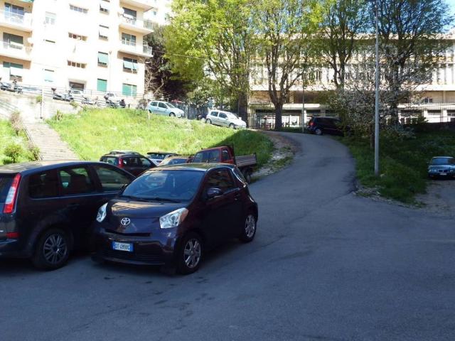 Appartamento in vendita a Medio Ponente, Serra Riccò