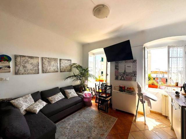 Appartamento in vendita a Levante, Serra Riccò