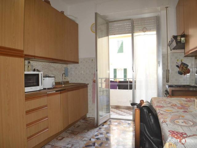 Appartamento in vendita a Pianderlino, Genova