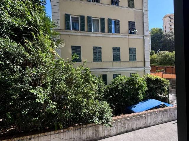 Appartamento in vendita a Centro Est, Serra Riccò