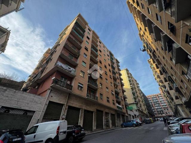 Appartamento in vendita a Centro Ovest, Serra Riccò