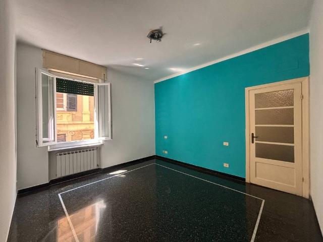 Appartamento in vendita a Centro Est, Serra Riccò