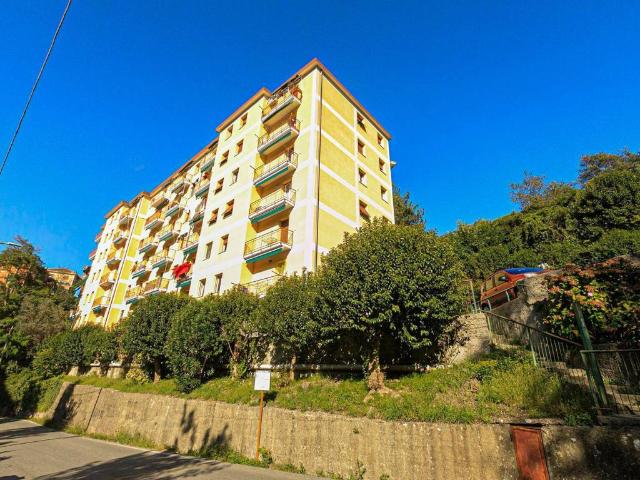 Appartamento in vendita a Media Val Bisagno, Serra Riccò