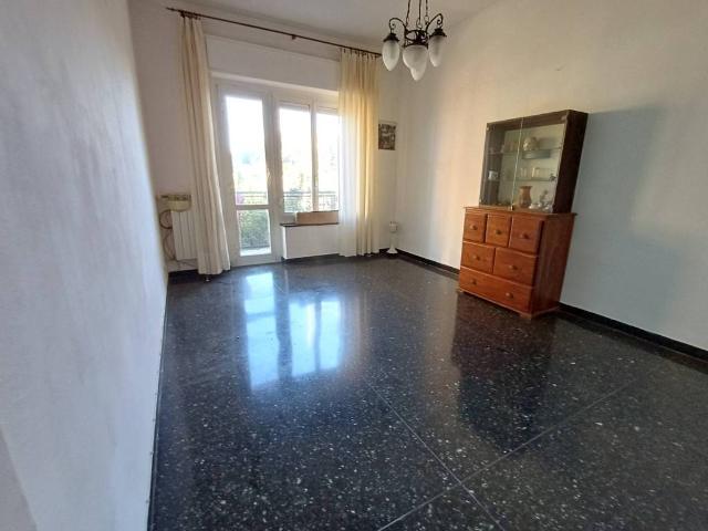 Appartamento in vendita a Medio Levante, Serra Riccò
