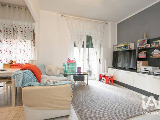 Appartamento in vendita a Centro Ovest, Serra Riccò