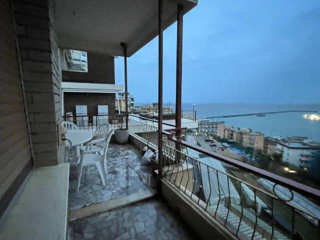 Appartamento in vendita a Ponente, Serra Riccò