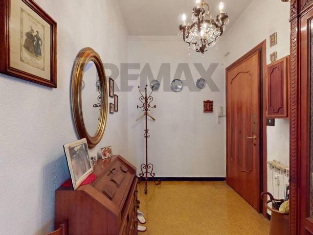 Appartamento in vendita a Marassi, Genova