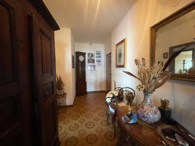 Appartamento in vendita a Ponente, Serra Riccò