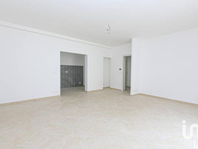 Appartamento in vendita a Centro Ovest, Serra Riccò