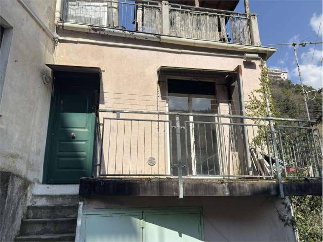 Appartamento in vendita a Levante, Serra Riccò