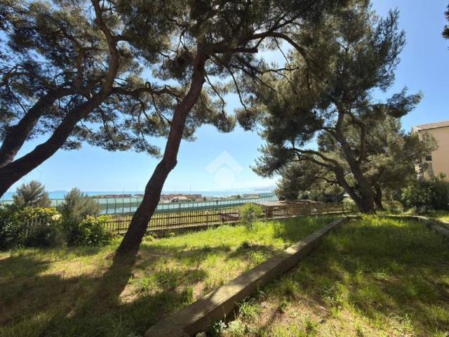 Appartamento in vendita a Ponente, Serra Riccò