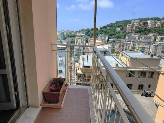 Appartamento in vendita a Centro Est, Serra Riccò