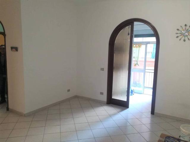 Appartamento in vendita a Centro Ovest, Serra Riccò