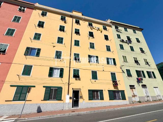 Appartamento in vendita a Medio Ponente, Serra Riccò