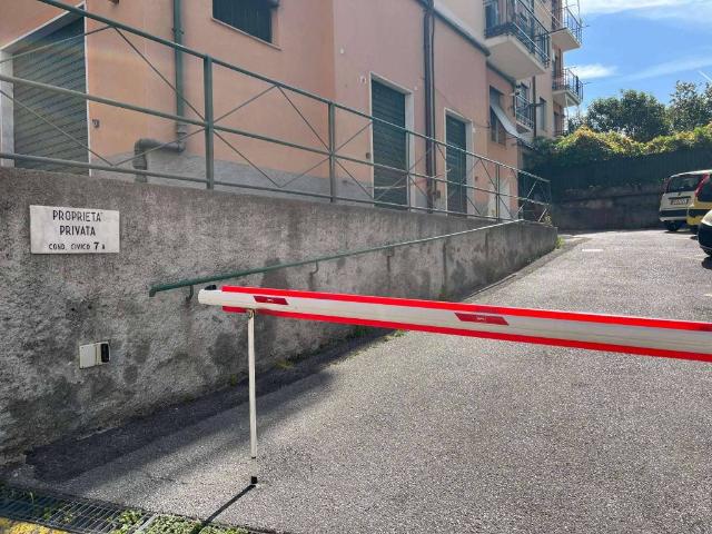 Appartamento in vendita a Medio Ponente, Serra Riccò