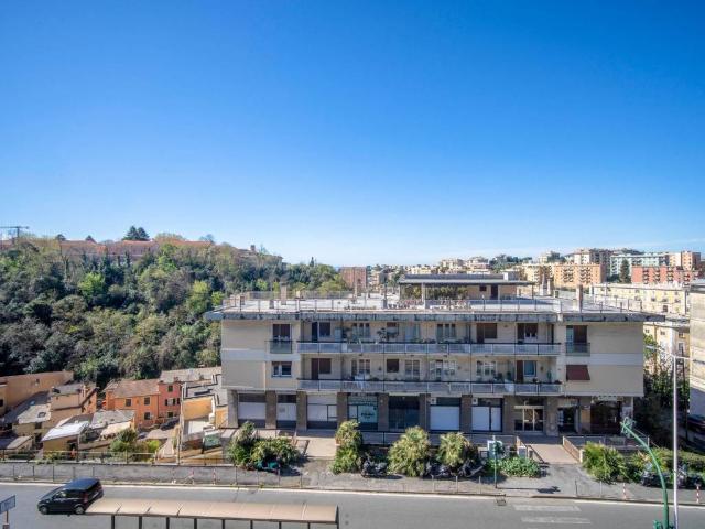Appartamento in vendita a Medio Levante, Serra Riccò