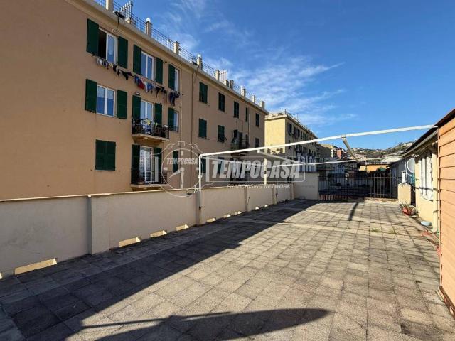 Appartamento in vendita a Centro Ovest, Serra Riccò
