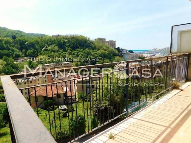Appartamento in vendita a Val Polcevera, Serra Riccò