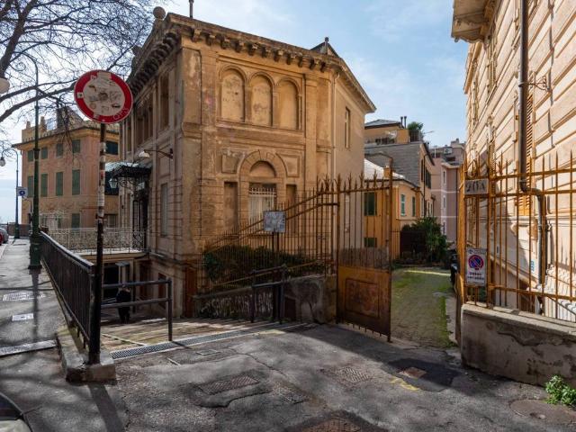 Appartamento in vendita a Centro Est, Serra Riccò