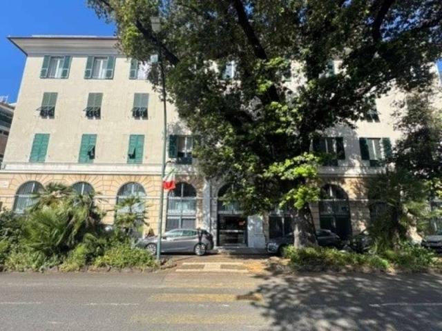 Appartamento in vendita a Centro Est, Serra Riccò