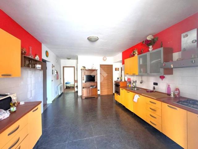 Appartamento in vendita a Val Polcevera, Serra Riccò