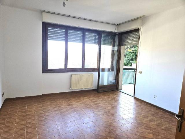 Appartamento in vendita a Ponente, Serra Riccò