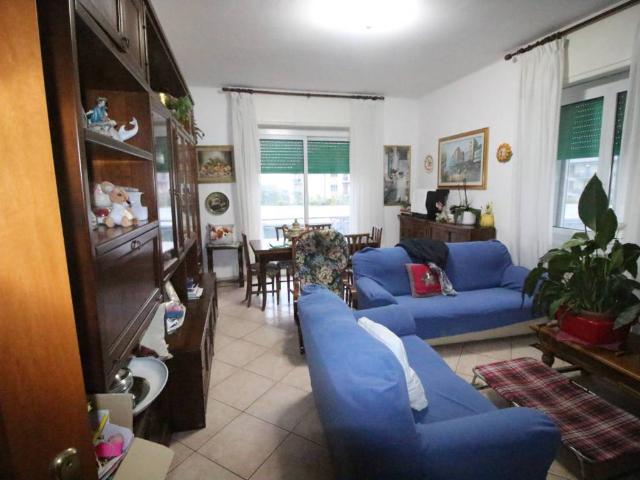 Appartamento in vendita a Ponente, Serra Riccò