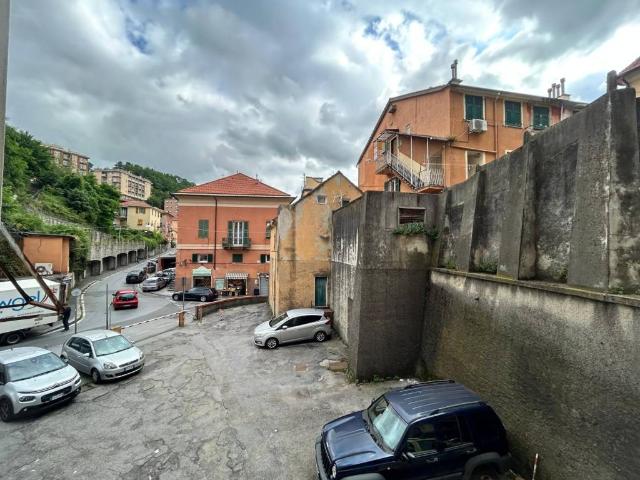 Appartamento in vendita a Val Polcevera, Serra Riccò