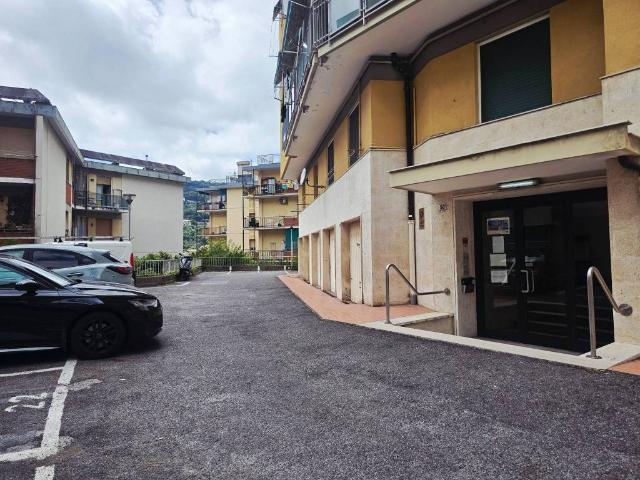 Appartamento in vendita a Media Val Bisagno, Serra Riccò