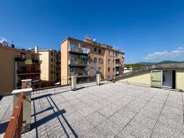 Appartamento in vendita a Medio Ponente, Serra Riccò