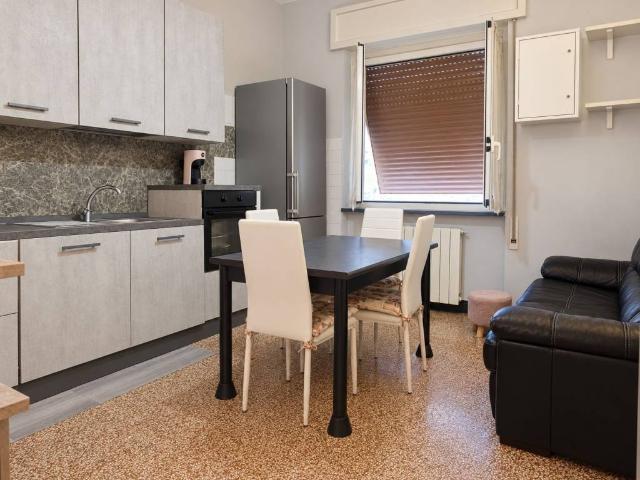 Appartamento in vendita a Ca' Nuova, Genova