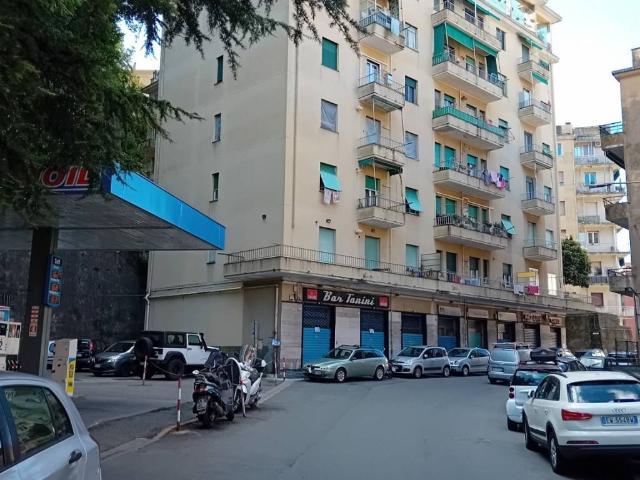 Appartamento in vendita a Borgoratti, Serra Riccò