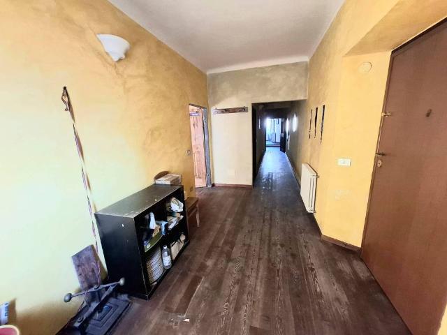 Appartamento in vendita a Centro Ovest, Serra Riccò