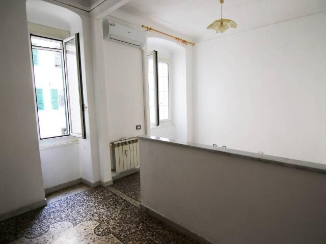 Appartamento in vendita a Medio Levante, Serra Riccò