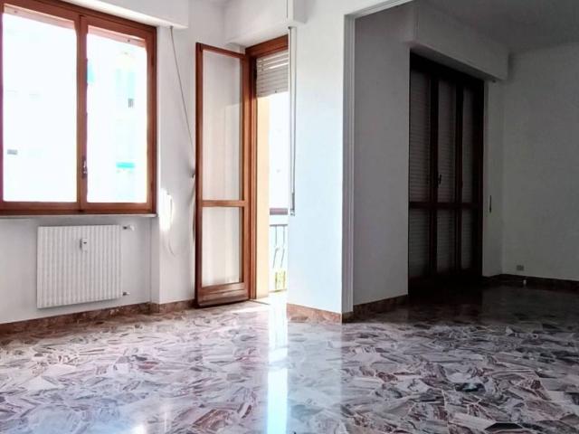 Appartamento in vendita a Medio Ponente, Serra Riccò