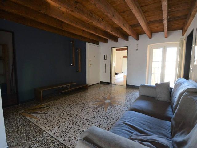 Appartamento in vendita a Centro Est, Serra Riccò