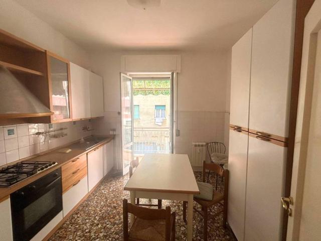 Appartamento in vendita a Bassa Val Bisagno, Serra Riccò