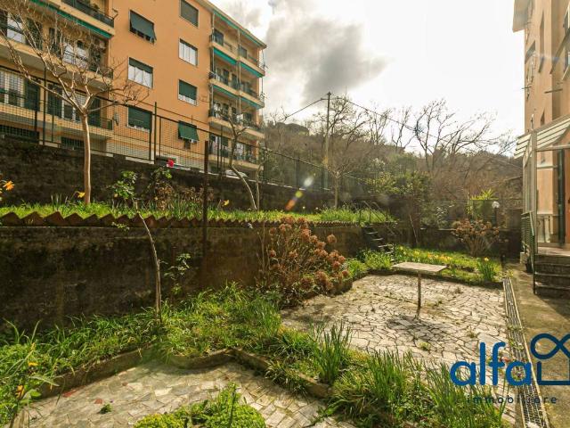 Appartamento in vendita a Val Polcevera, Serra Riccò