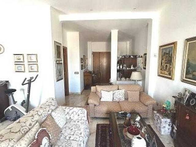 Appartamento in vendita a Centro Ovest, Serra Riccò