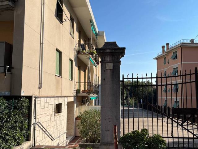 Appartamento in vendita a Chiappeto, Genova