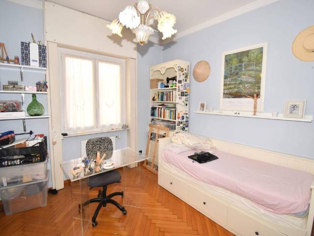 Appartamento in vendita a Centro Ovest, Serra Riccò