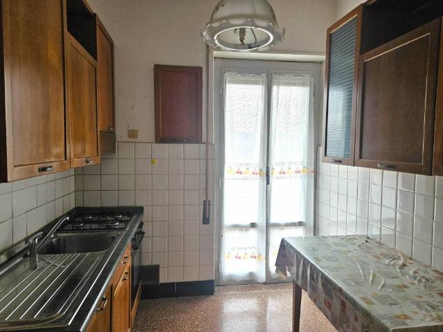 Appartamento in vendita a Centro Ovest, Serra Riccò