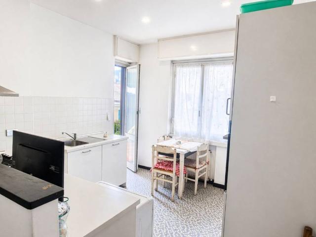 Appartamento in vendita a Centro Est, Serra Riccò