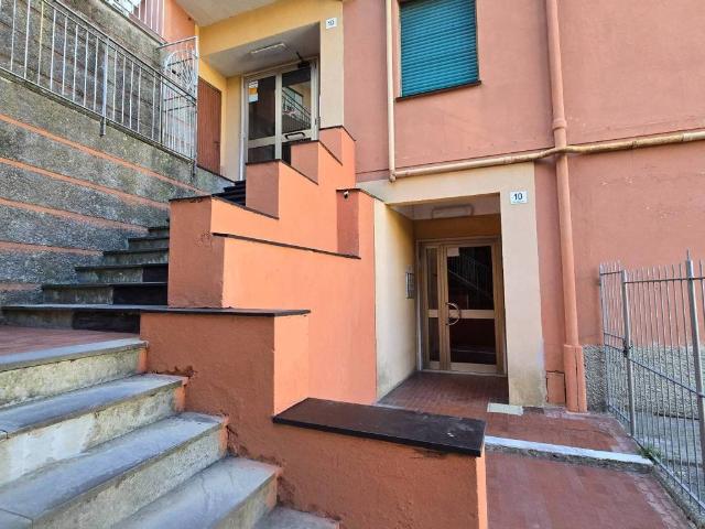 Appartamento in vendita a Bassa Val Bisagno, Serra Riccò