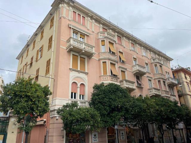 Appartamento in vendita a Ponente, Serra Riccò