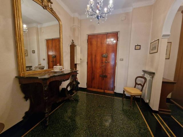 Appartamento in vendita a Bassa Val Bisagno, Serra Riccò